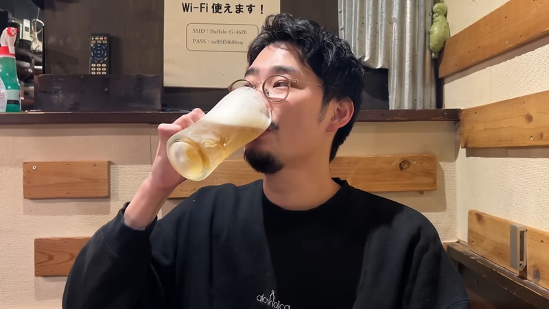 【居酒屋レポ動画】11杯のめば0円になる！？飲めば飲むほど安い！高田馬場「やきとん座豚」に行ってきた