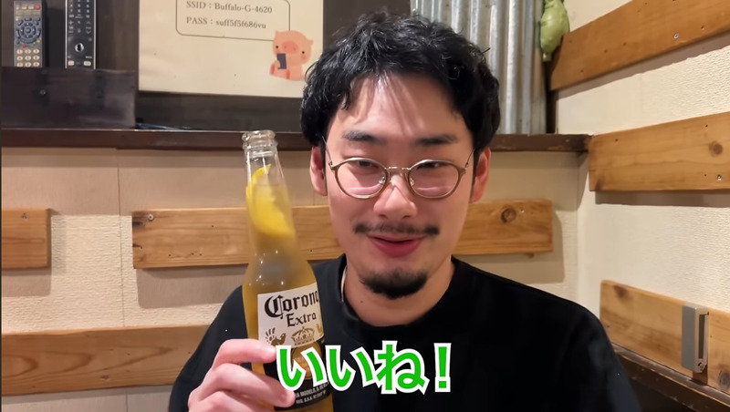 【居酒屋レポ動画】11杯のめば0円になる！？飲めば飲むほど安い！高田馬場「やきとん座豚」に行ってきた