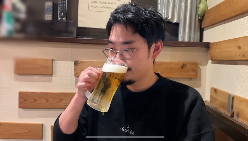 【居酒屋レポ動画】11杯のめば0円になる！？飲めば飲むほど安い！高田馬場「やきとん座豚」に行ってきた