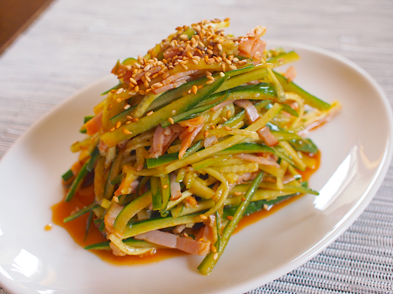 きゅうりが主役！ビールが進み過ぎる「麺なし冷やし中華」